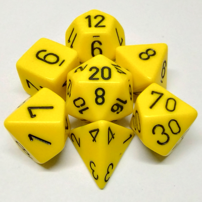 Ensemble de 7 dés polyédriques opaques jaune avec chiffres noirs