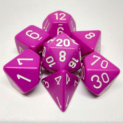 Ensemble de 7 dés polyédriques opaque violet pâle avec chiffres blancs